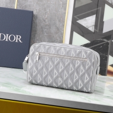 Christian Dior Clutch Bags